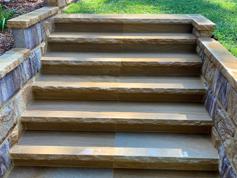 Capping stones made from local sourced sandstones.