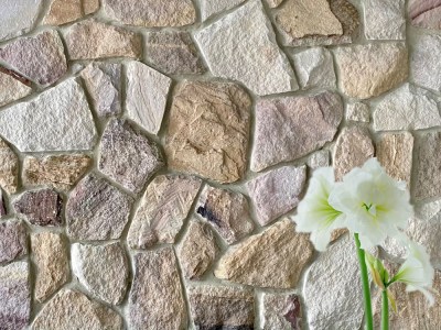 Ranch irregular Australian sandstone cladding