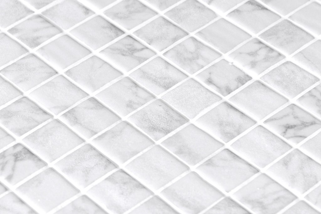 White marble look mosaic tiles
