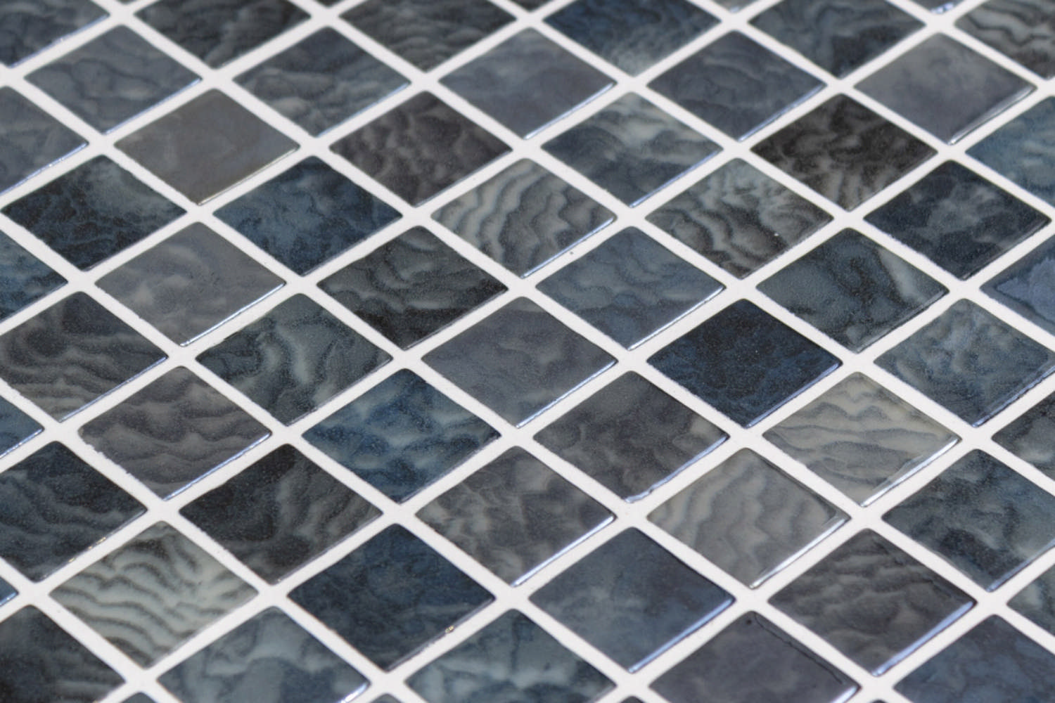 Vanguard Range glass pool tiles