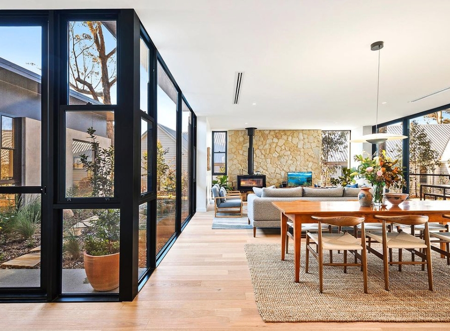 Banded irregular walling fireplace featured wall