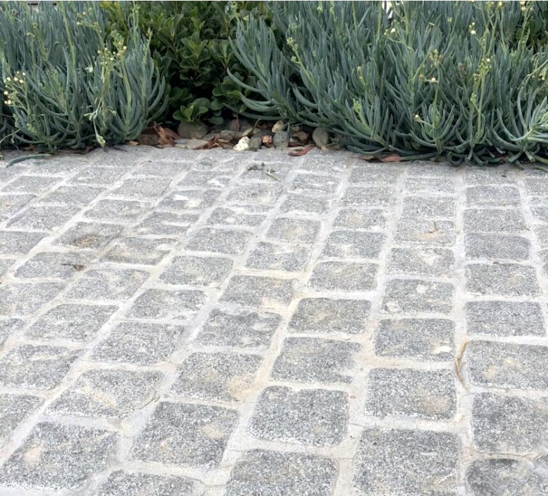 Argent granite driveway and pathway project