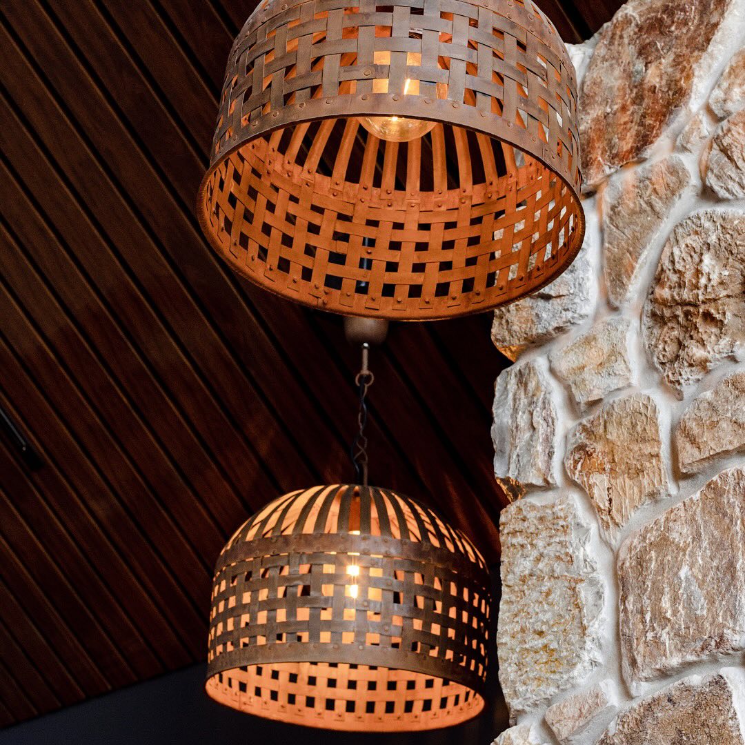 Laverton irregular stone cladding in Morris of Rutherglen wine store