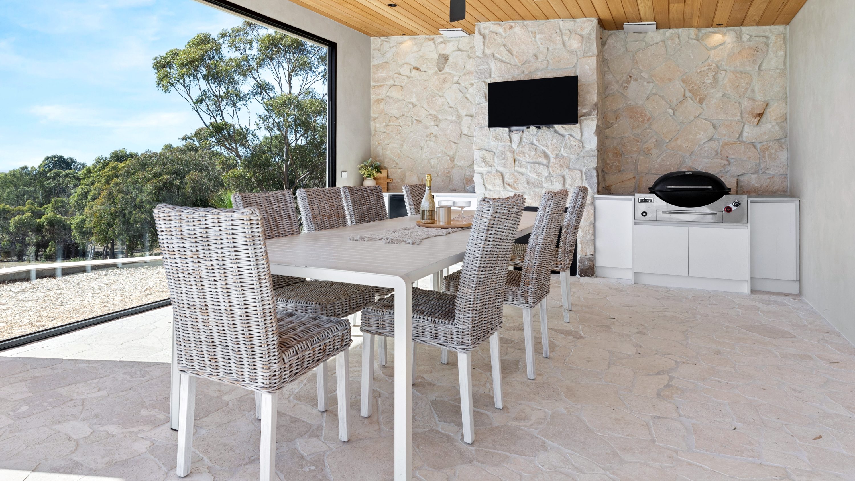 Foster walling, and Hotham limestone crazy paving, outdoor kitchen area